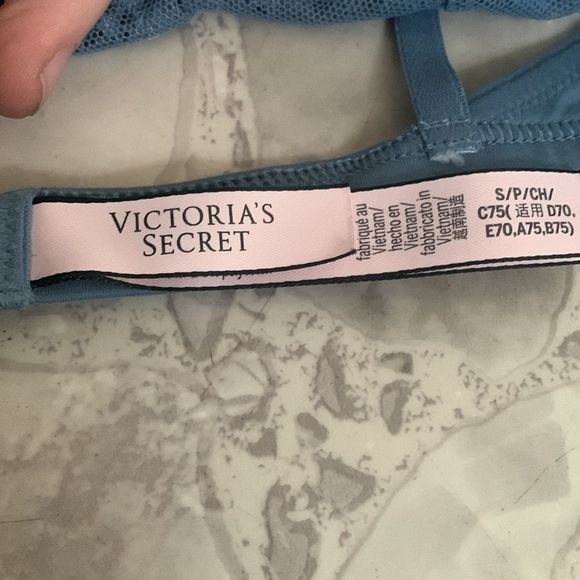 Victoria’s Secret Body by Victoria lace bralette high neck wireless blue bra S - Picture 5 of 8